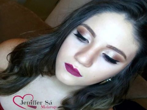 Maquiagem e Penteado Profissional Jeniffer Sá - No bairro Buritis — foto 9