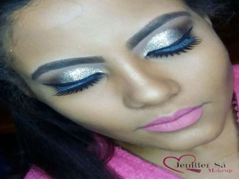 Maquiagem e Penteado Profissional Jeniffer Sá - No bairro Buritis — foto 14