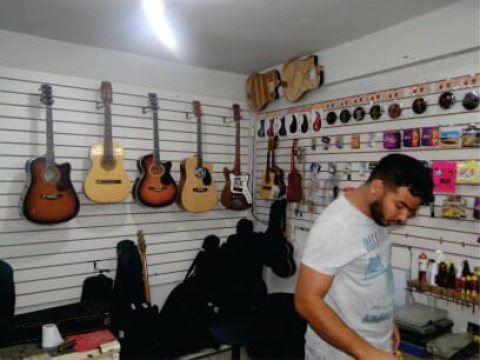 LUTHIER DNS | Loja de instrumento no bairro Betânia — foto 8