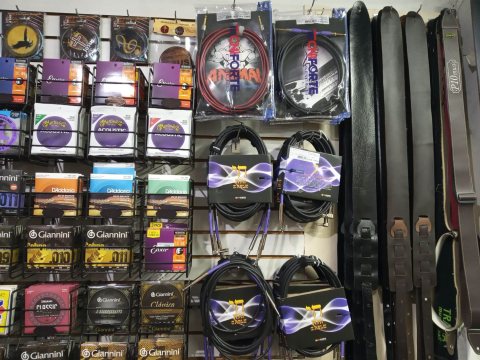 DNS Music - loja de instrumentos musicais e acessórios no Bairro Betânia — foto 4