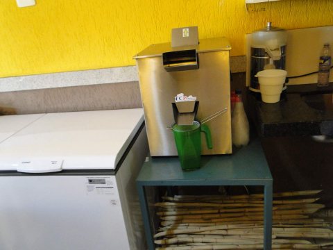 Entrega de marmitex no bairro Betânia- Restaurante e Lanchonete Café com Leite — foto 9